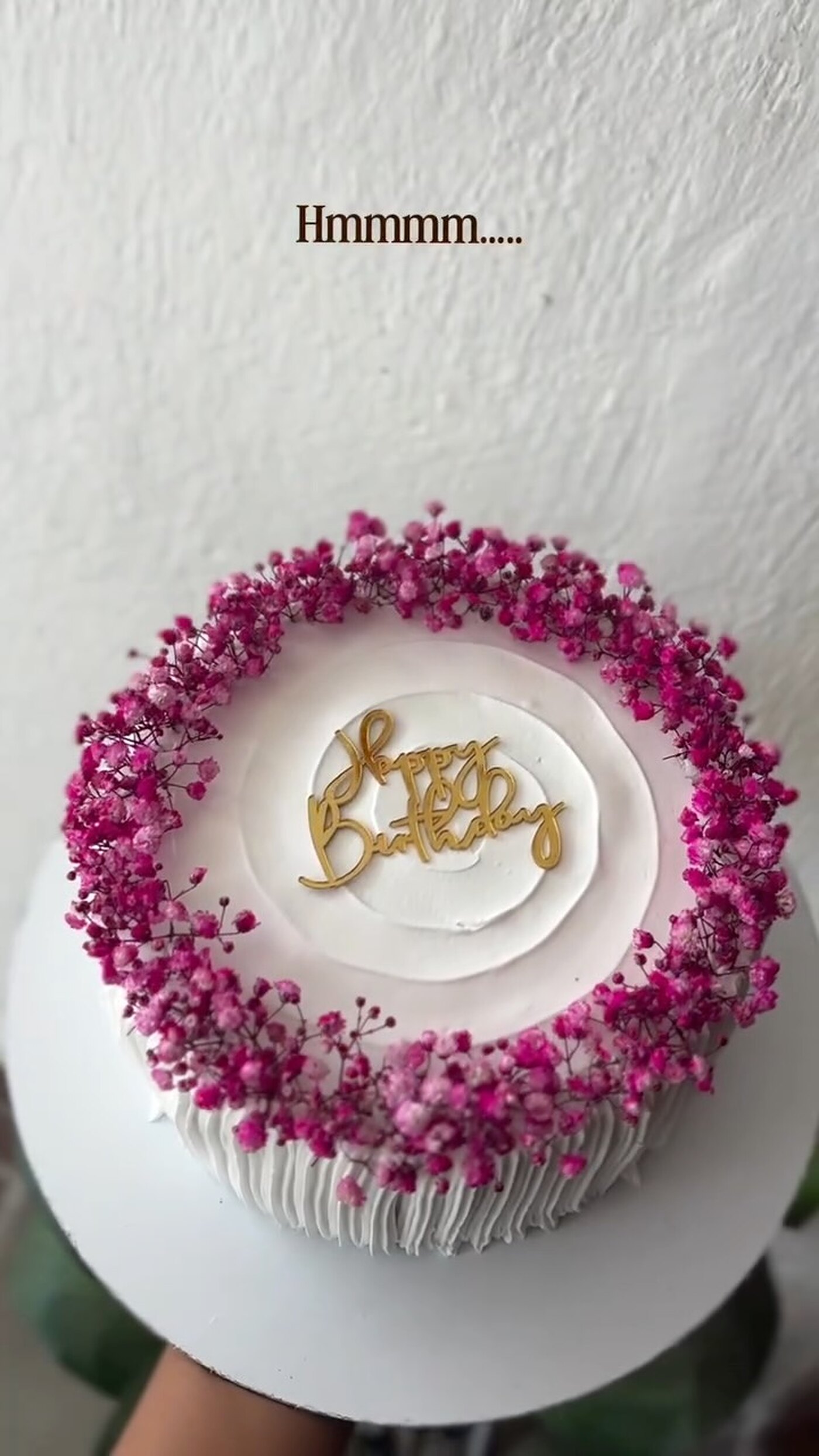 Petal-ringed celebration cake